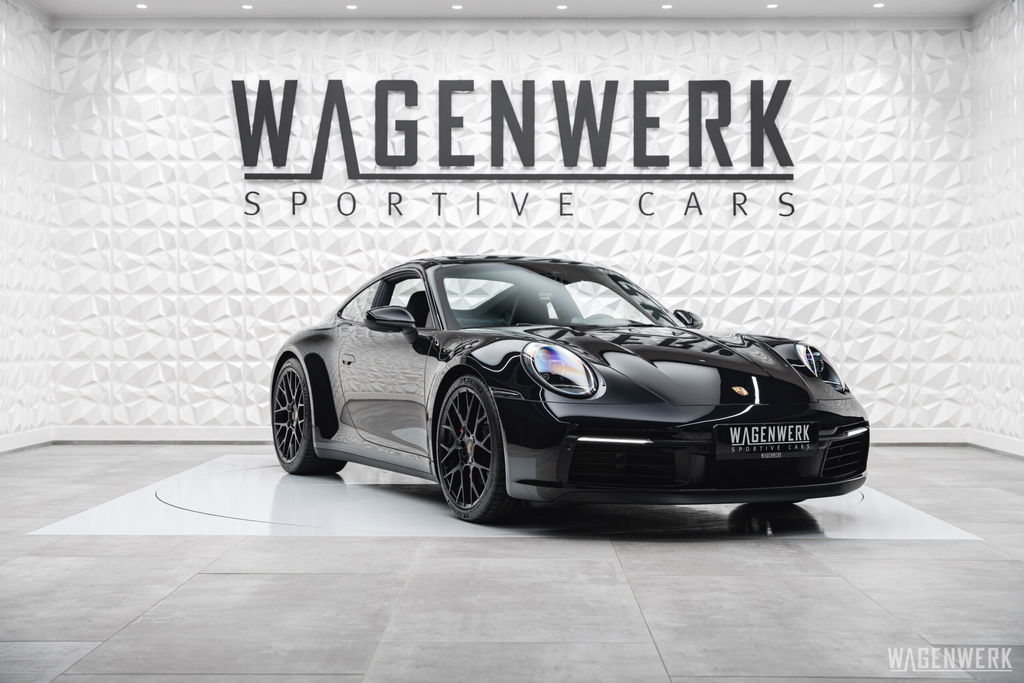 Porsche 992 Carrera 4S