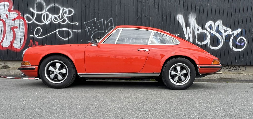 Porsche 911 T