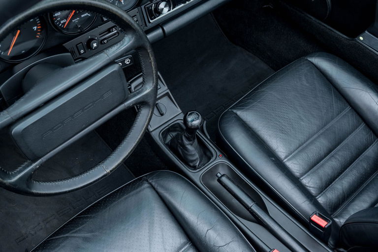 Porsche 964 Carrera 2