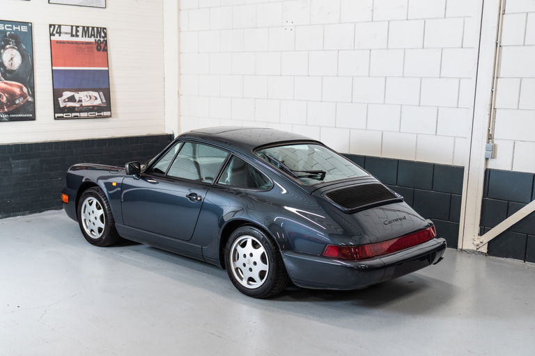 Porsche 964 Carrera 4