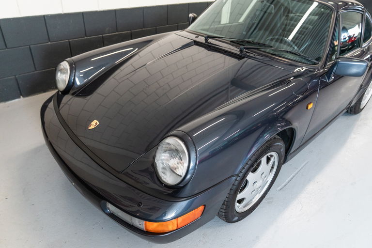 Porsche 964 Carrera 4