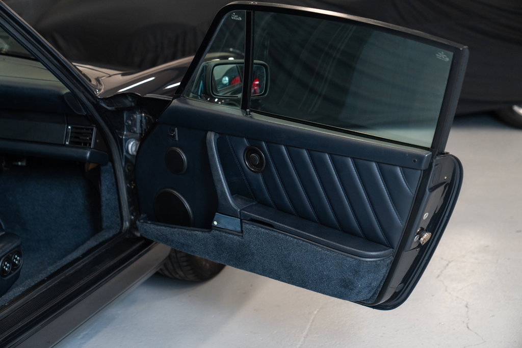 Porsche 964 Carrera 4