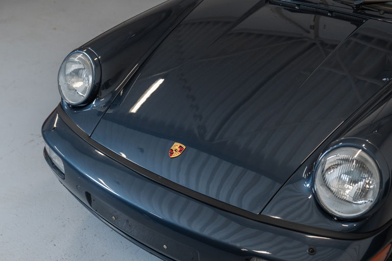 Porsche 964 Carrera 4