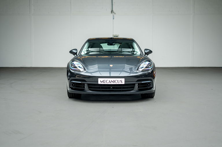 Porsche Panamera 4S Diesel