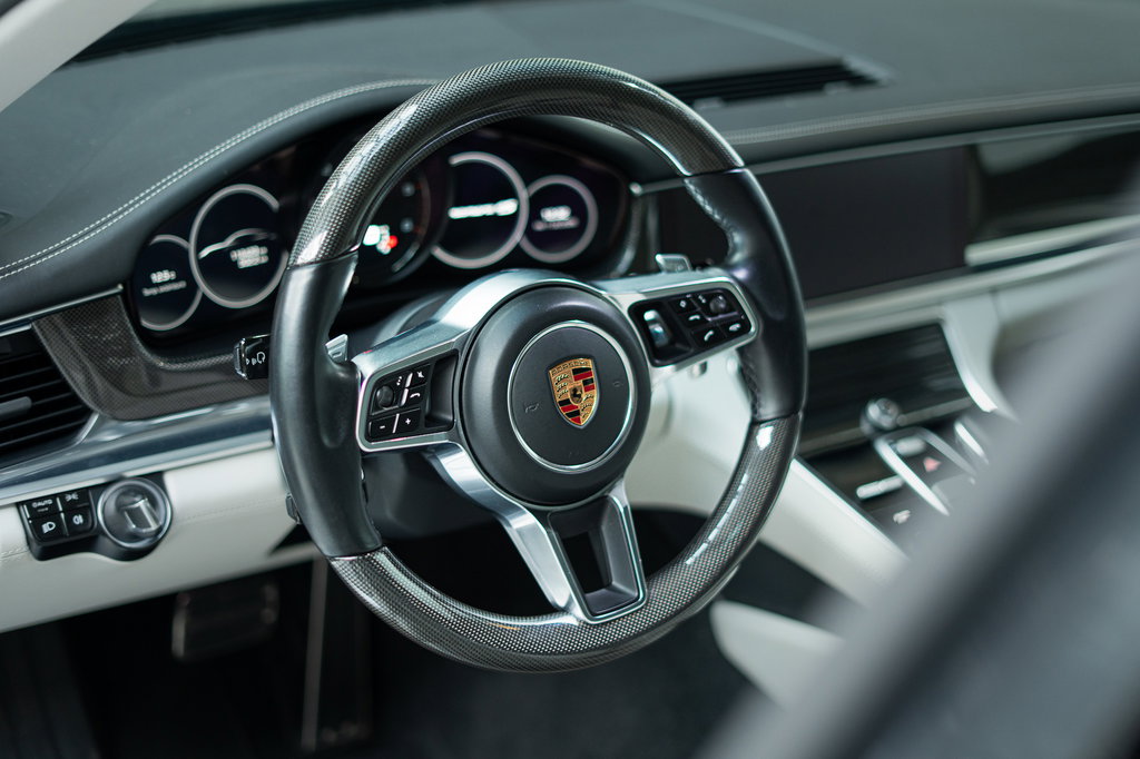 Porsche Panamera 4S Diesel