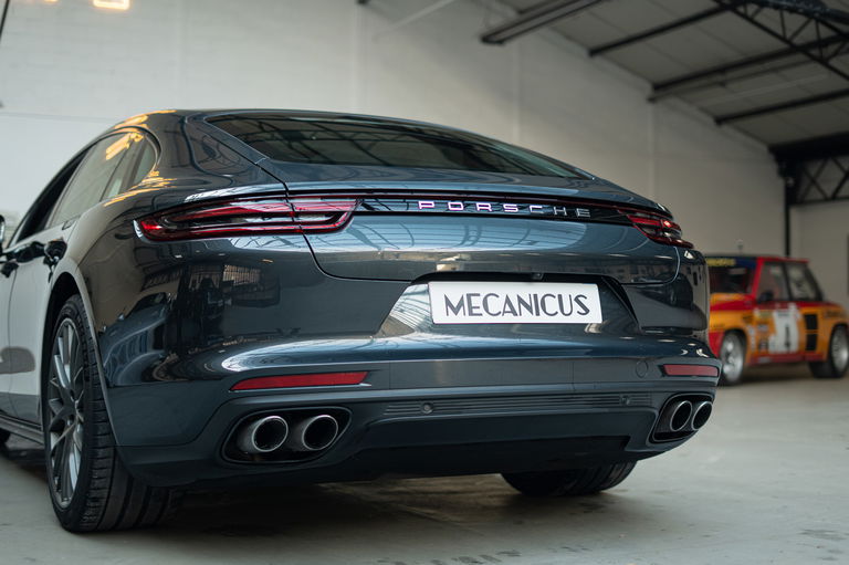 Porsche Panamera 4S Diesel