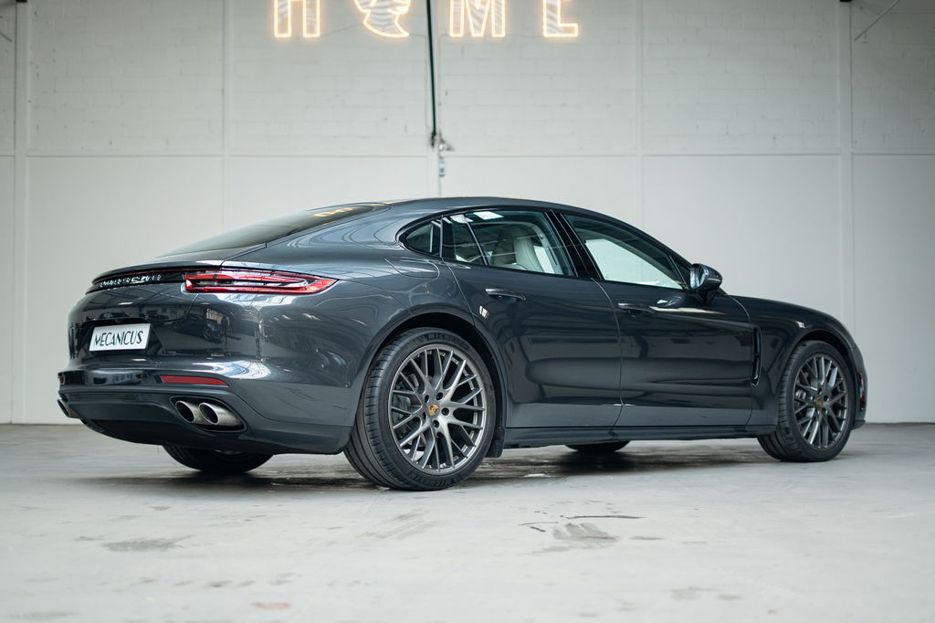Porsche Panamera 4S Diesel