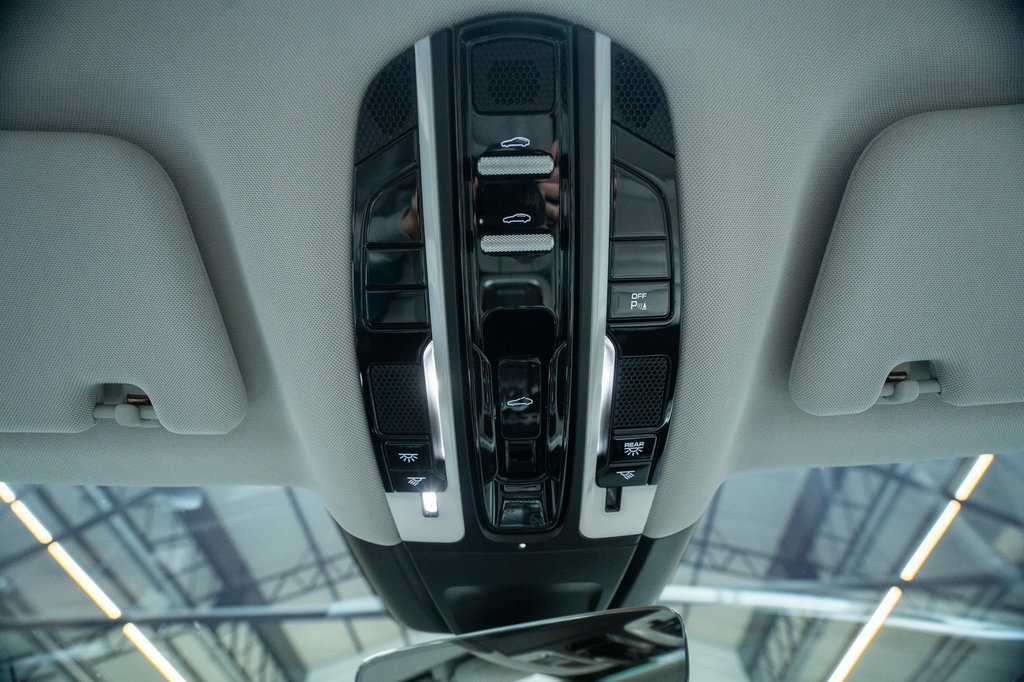 Porsche Panamera 4S Diesel