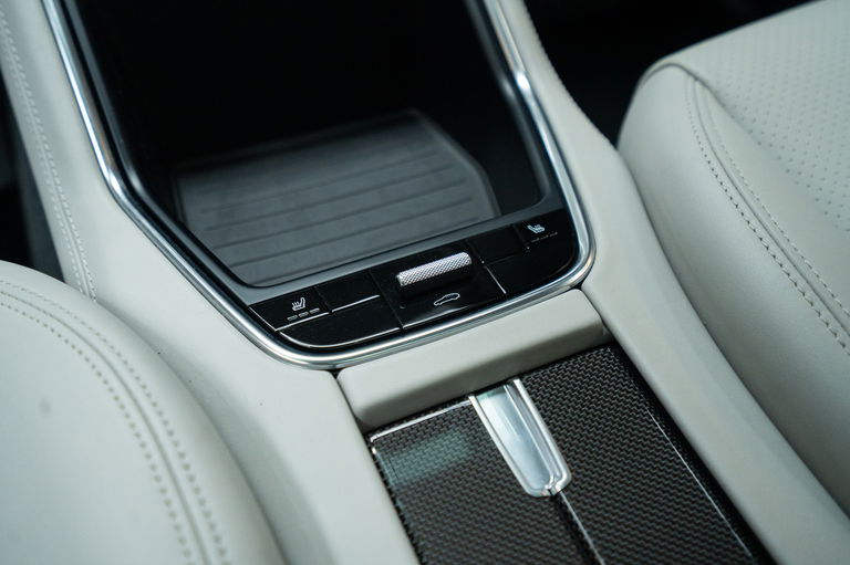 Porsche Panamera 4S Diesel