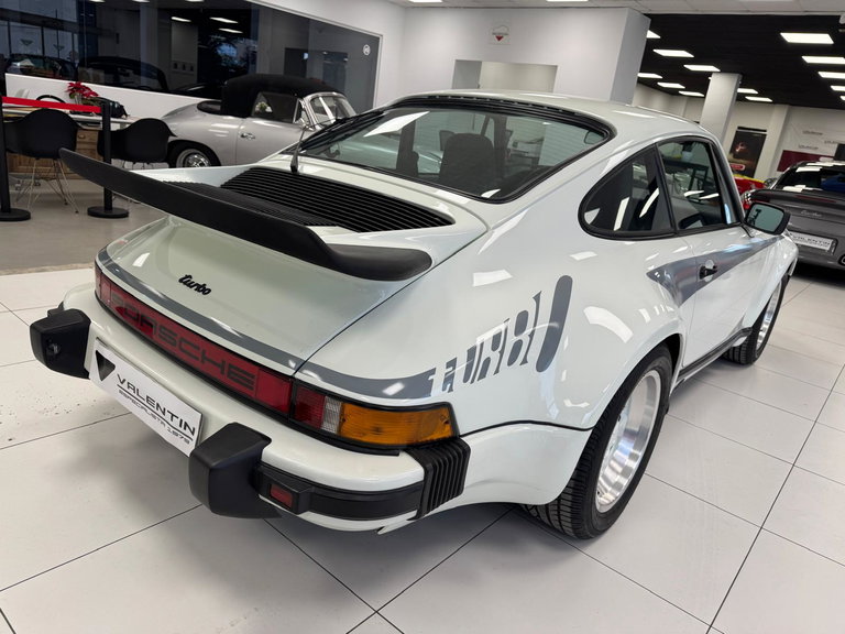 Porsche 911 Turbo 3.0