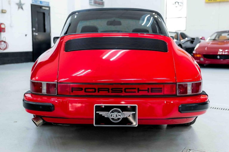 Porsche 911 SC (US)