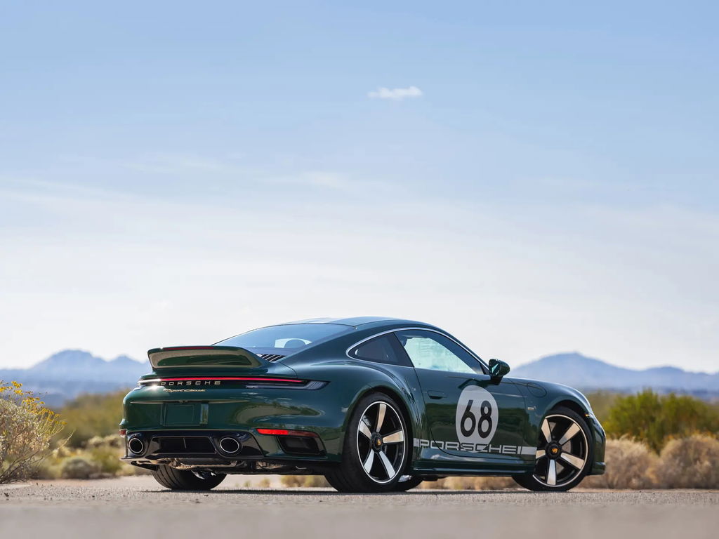 Porsche 992 Sport Classic