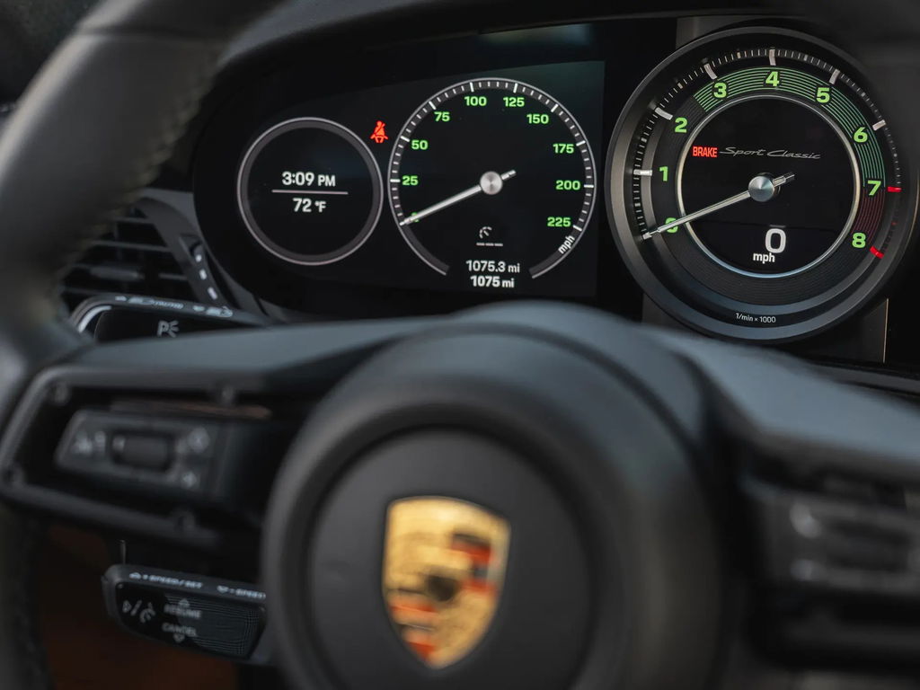 Porsche 992 Sport Classic