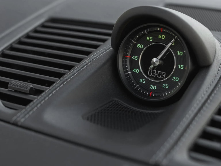 Porsche 992 Sport Classic