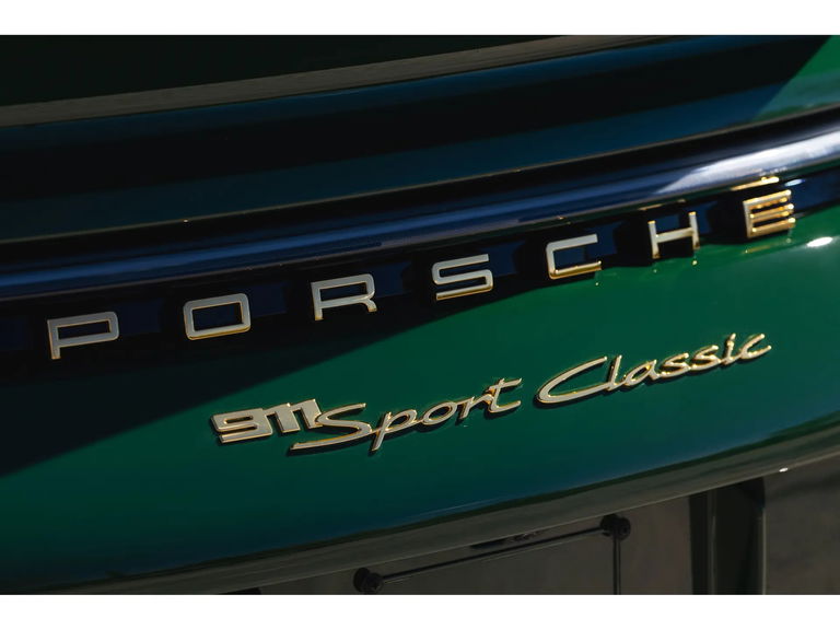 Porsche 992 Sport Classic