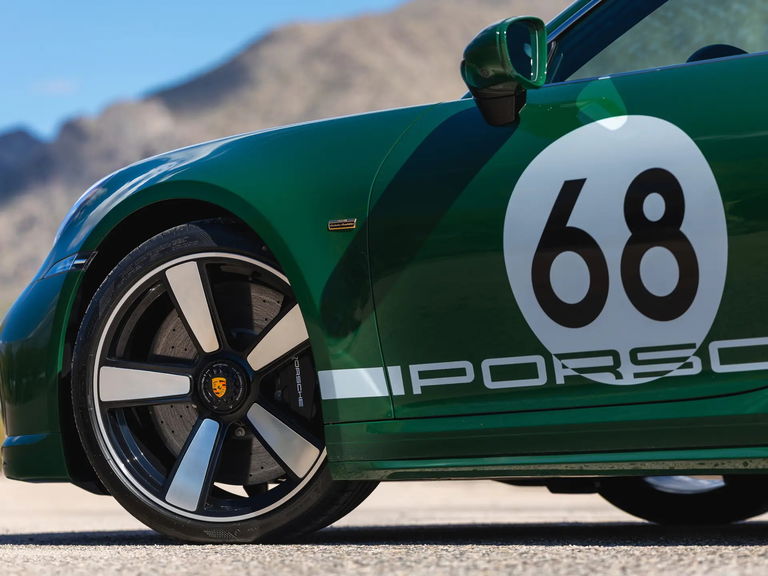 Porsche 992 Sport Classic