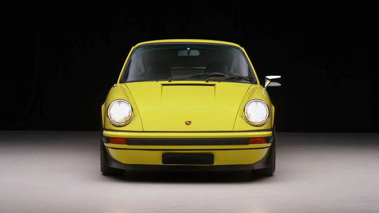 Porsche 911 Carrera 2.7
