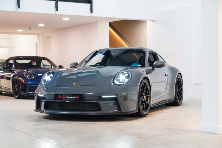 Porsche 992 GT3 Touring