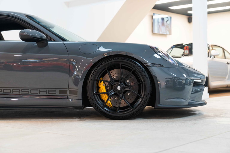 Porsche 992 GT3 Touring