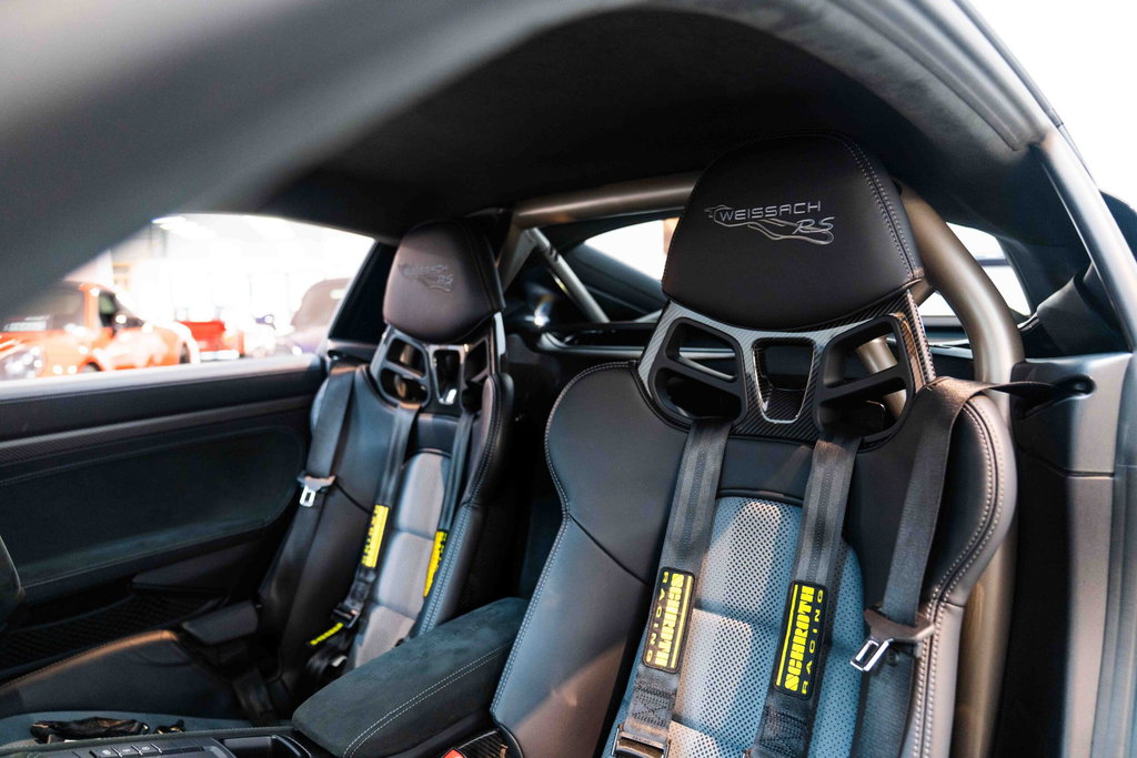 Porsche 718 Cayman GT4 RS