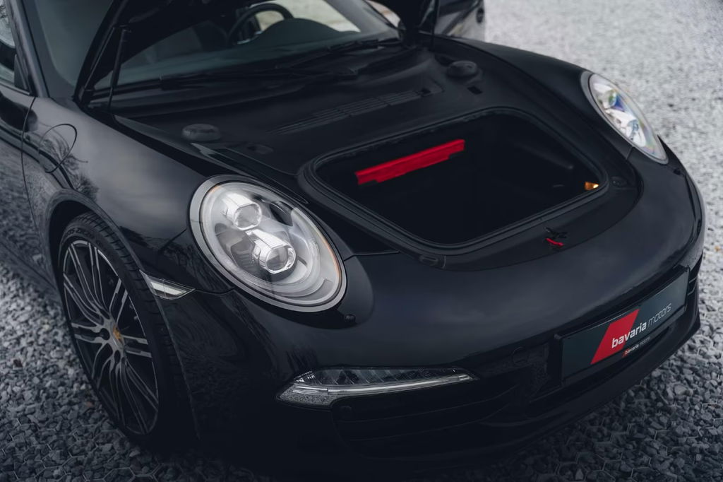 Porsche 991 Carrera Black Edition