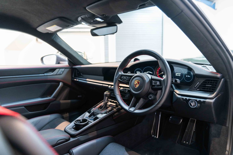 Porsche 992 GT3 Touring