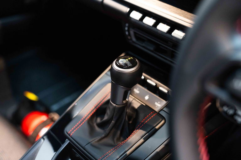 Porsche 992 GT3 Touring