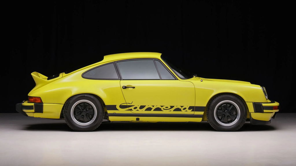 Porsche 911 Carrera 2.7