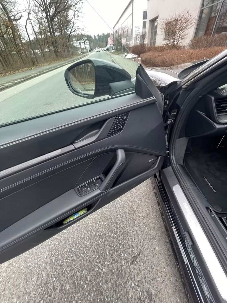 Porsche 992.2 Carrera