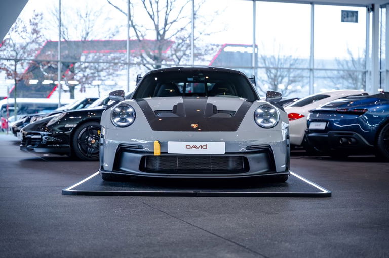 Porsche 992 GT3 RS