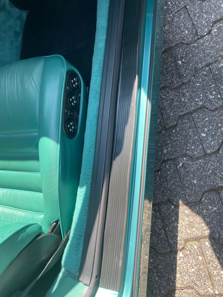 Porsche 964 Carrera 2 Cabrio WTL