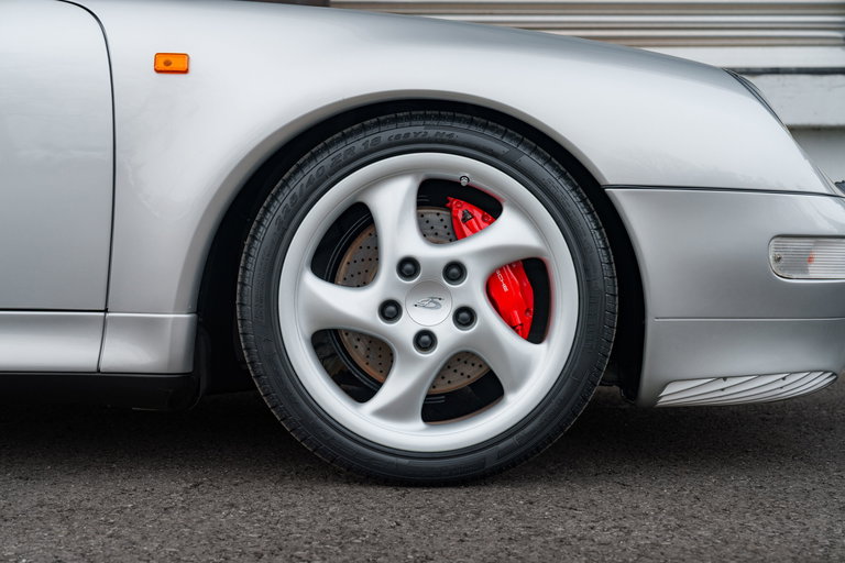 Porsche 993 Carrera 4S