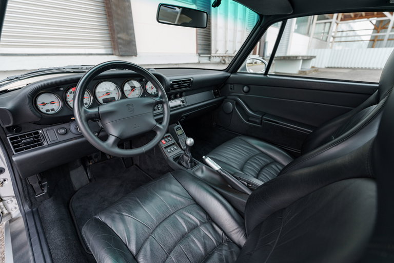 Porsche 993 Carrera 4S