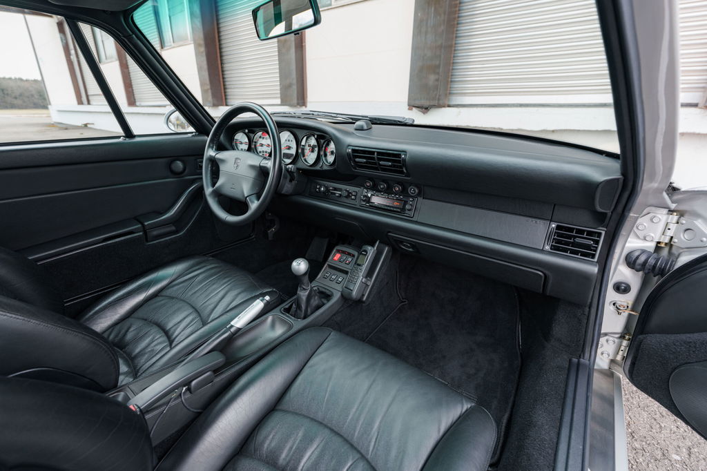 Porsche 993 Carrera 4S