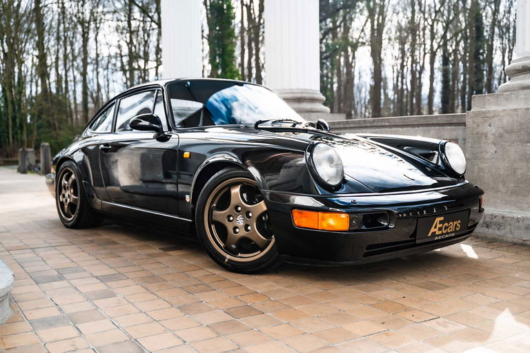 Porsche 964 Carrera 4