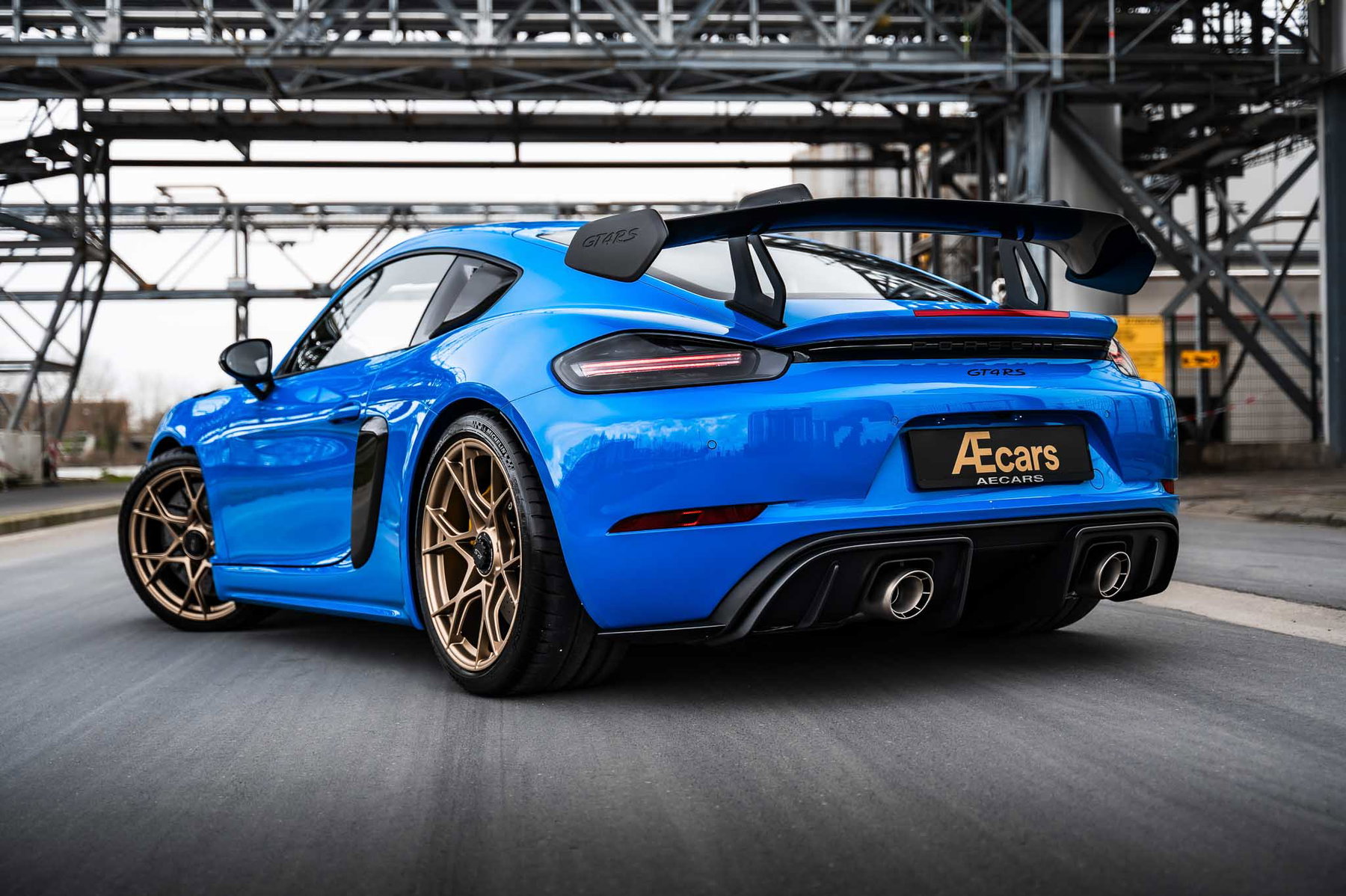 Porsche 718 Cayman GT4 RS 2025 - elferspot.com - Marketplace for