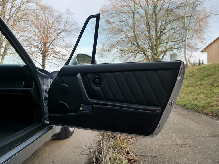 Porsche 964 Carrera 2 Cabrio WTL