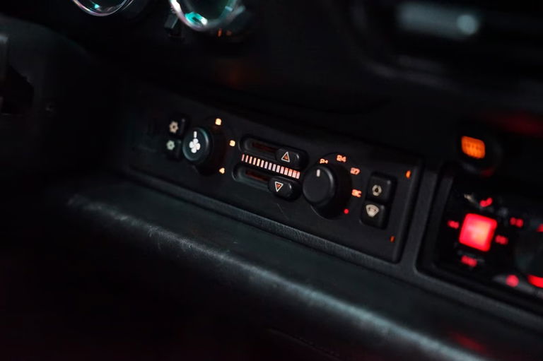 Porsche 993 Carrera 4S