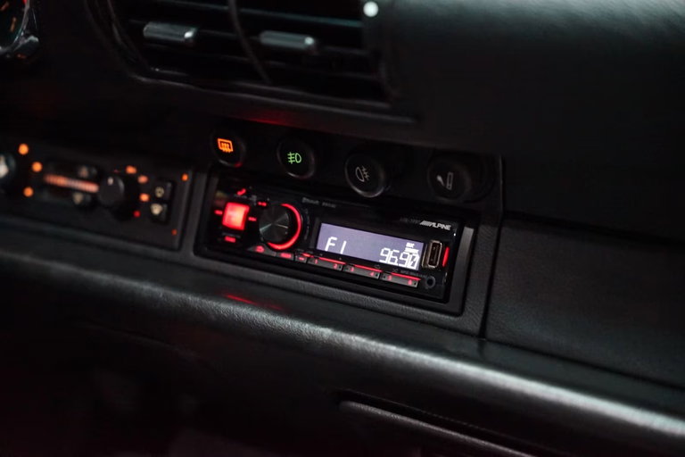 Porsche 993 Carrera 4S