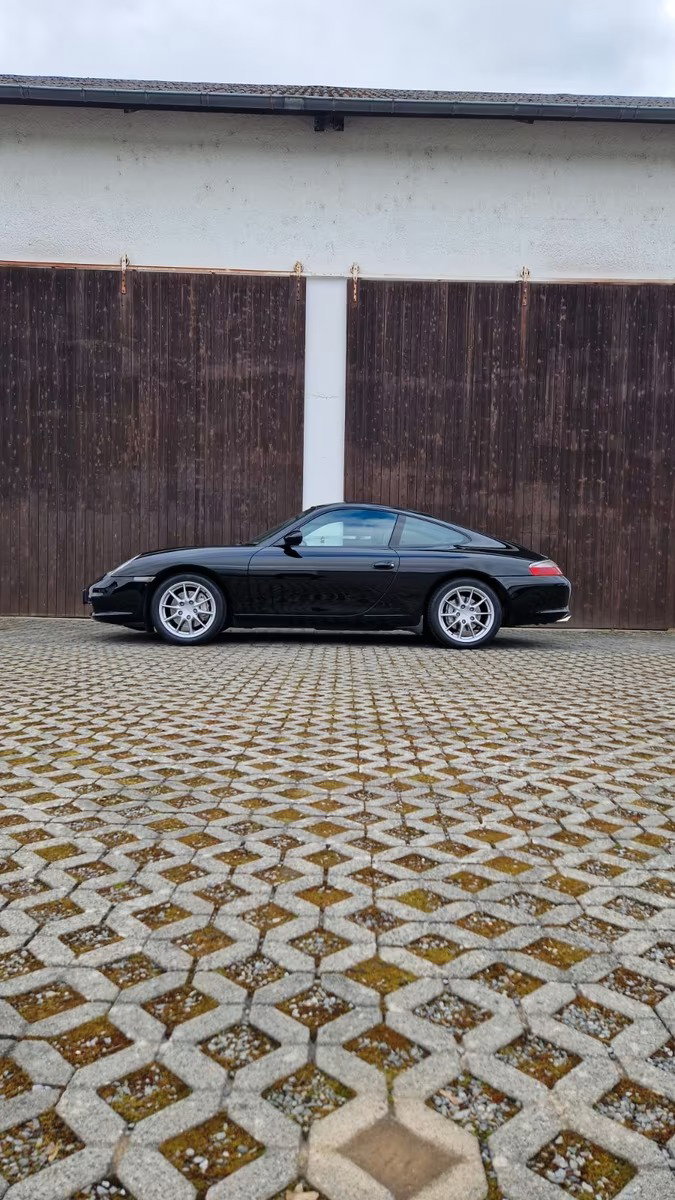 Porsche 996.2 Carrera 4