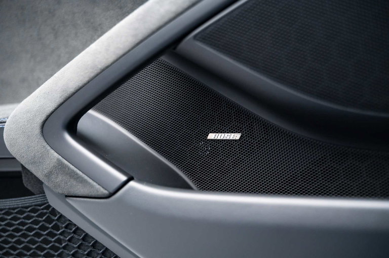 Porsche 718 Cayman GT4 RS