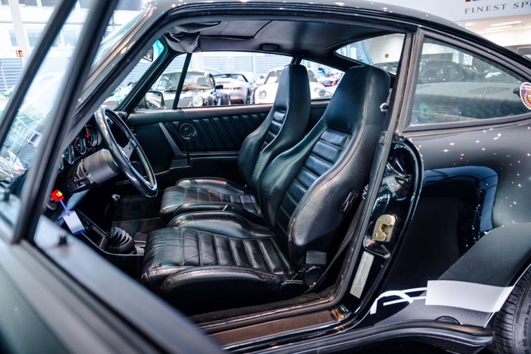 Porsche 911 Turbo 3.0 (US)