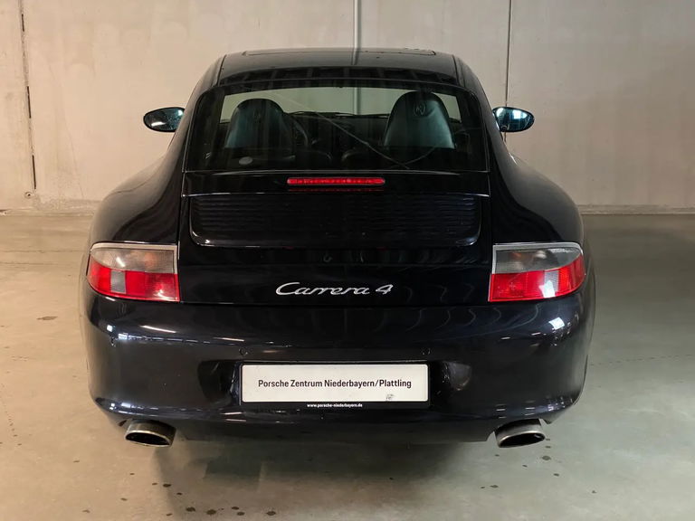 Porsche 996.2 Carrera 4