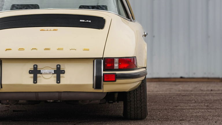 Porsche 911 S (F-Modell)