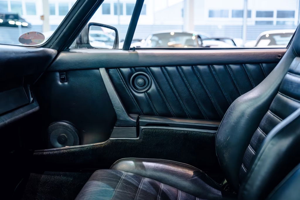 Porsche 911 Turbo 3.0 (US)