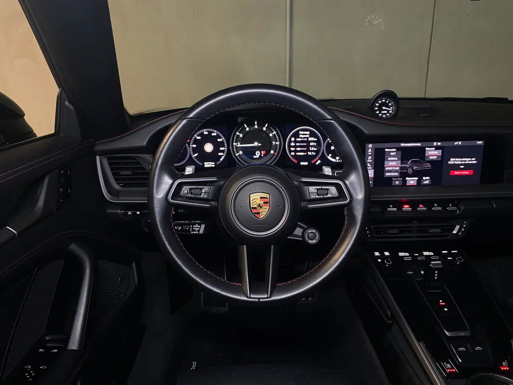 Porsche 992 Targa 4S