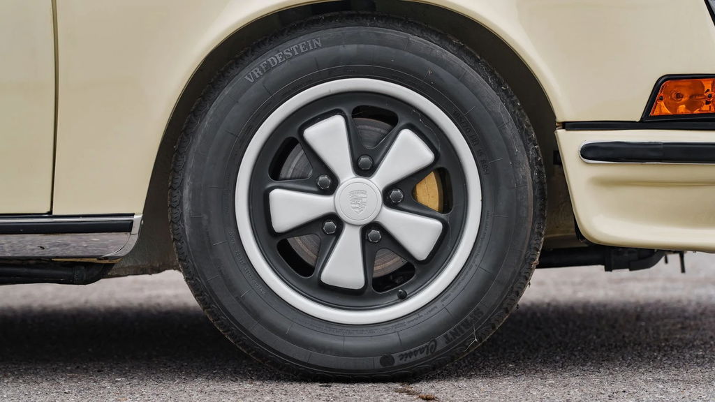 Porsche 911 S (F-Modell)