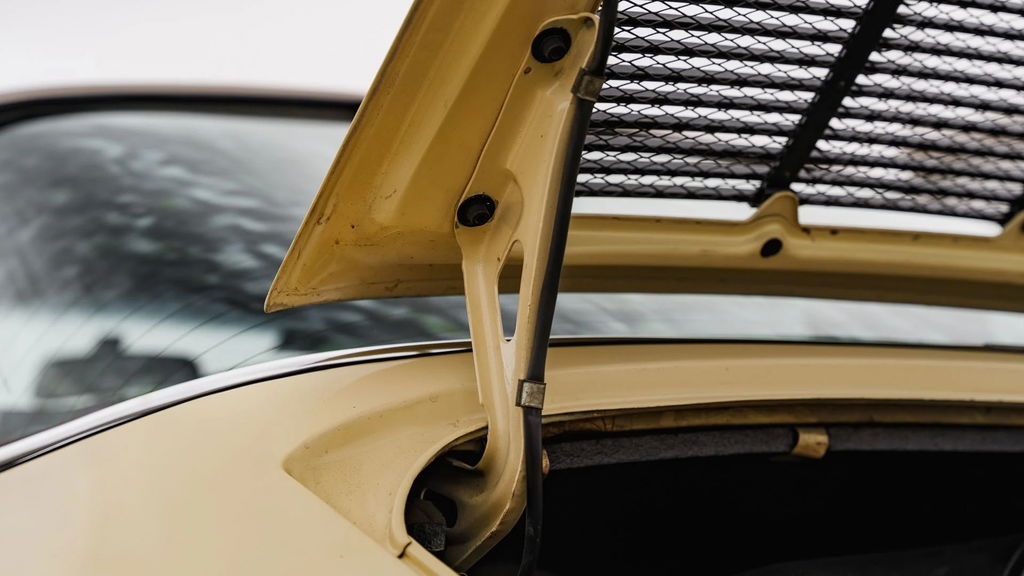 Porsche 911 S (F-Modell)