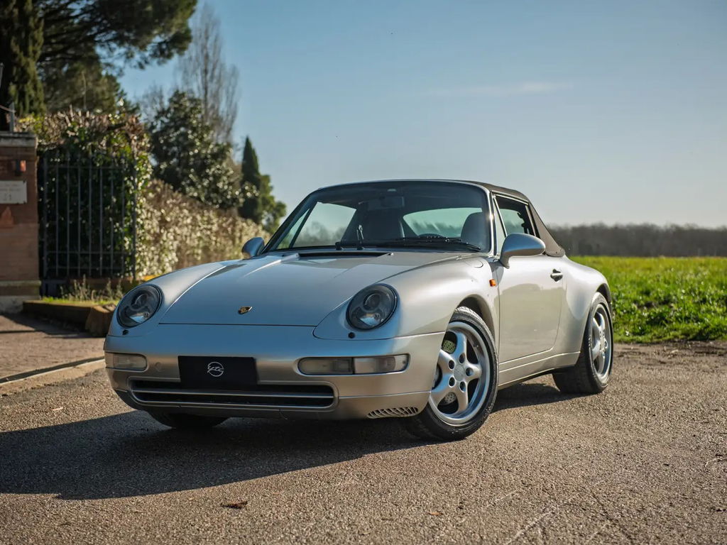 Porsche 993 Carrera 4