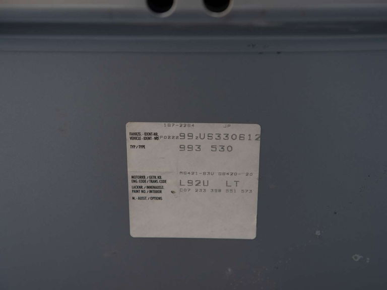 Porsche 993 Carrera 4